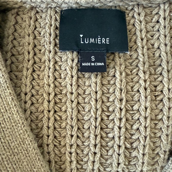 Lumiere Chunky Cable Knit Cardigan - Olive - Picture 7 of 8